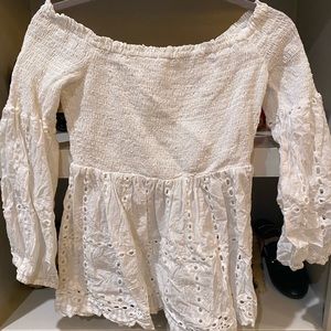 Entro off the shoulder top